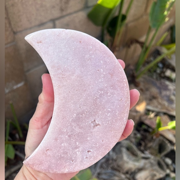 Pink Amethyst Quartz Crystal Moon - Picture 7 of 9